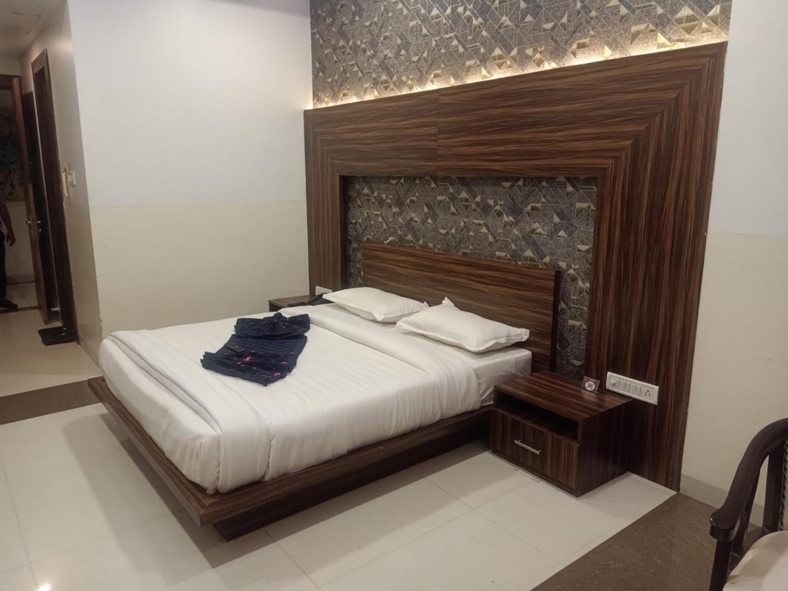 Ps Residency Hotel Shivpuri  Exterior photo